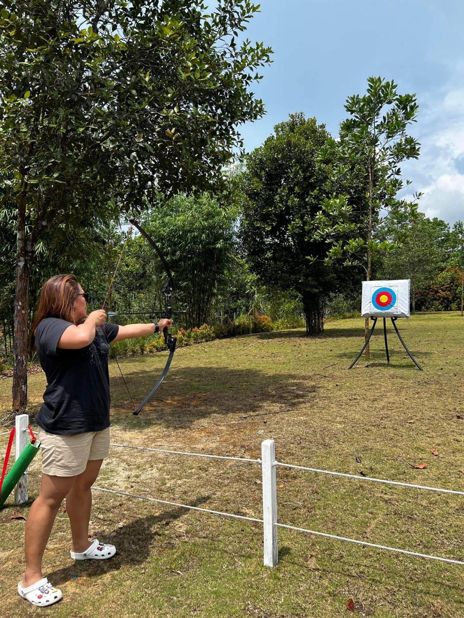 "D'Bamboo Kamp" Desa Wisata Ekang Lagoi Eksteriør billede